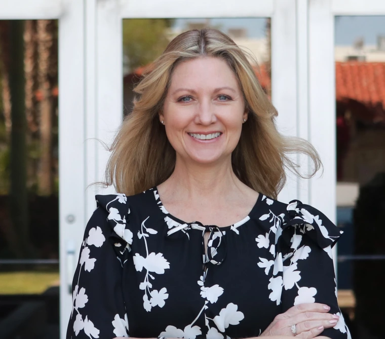 Tara Burke photograph